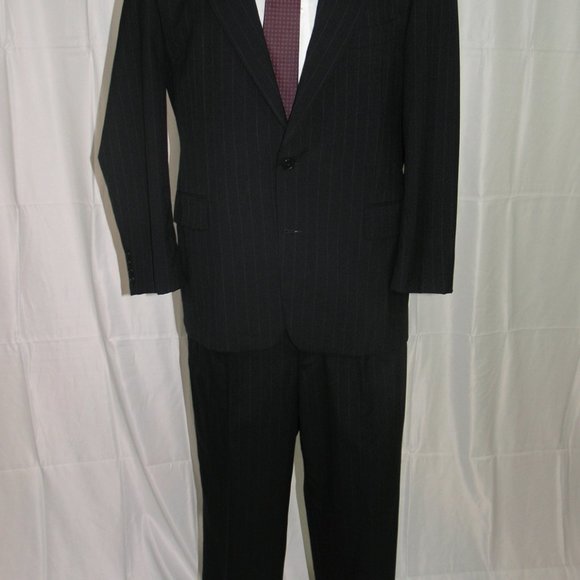 Gieves & Hawkes Henry Vintage Dark Blue Striped Two Button Suit 42R - Picture 2 of 13